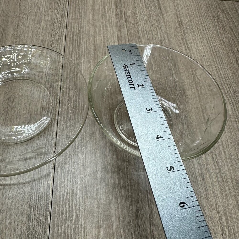 Vintage Clear Glass Bowl & Plate Set with Etched Leaf Vine Elegant Design - Picture 8 of 10